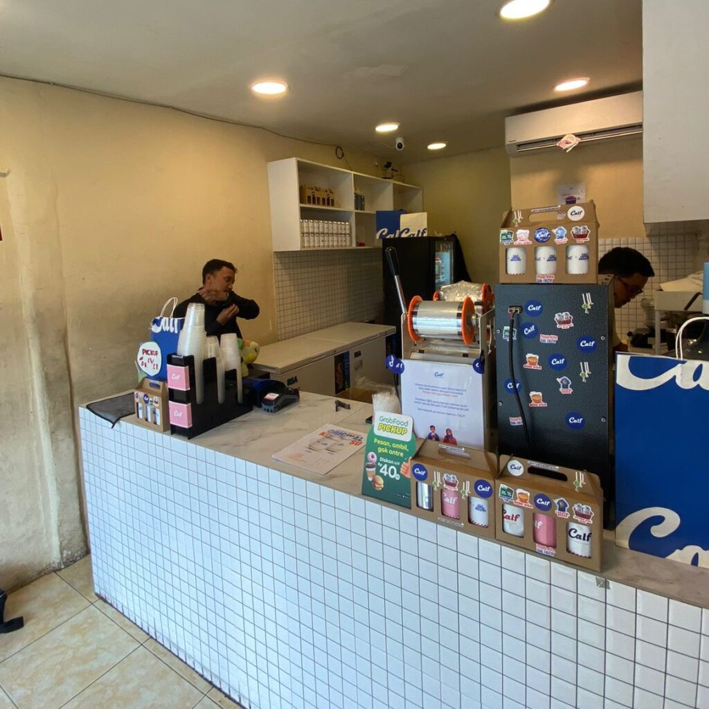 Calf – Connecting CCTV from 27 outlets across Jakarta. [batch 1]